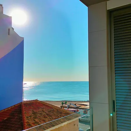 Apartment Moderno Primera Linea En Locos