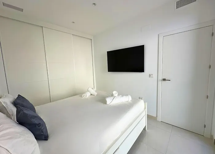 Moderno: Primera Linea En Locos * Torrevieja