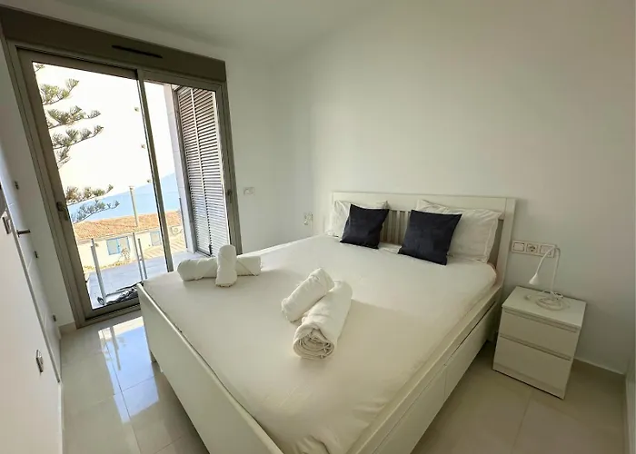 Moderno: Primera Linea En Locos Apartment Torrevieja